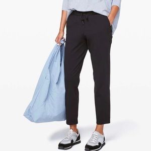 LULULEMON pants size 6